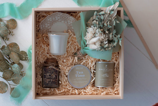 "Cozy Retreat" - Box Cadeau Détente et Gourmandise.